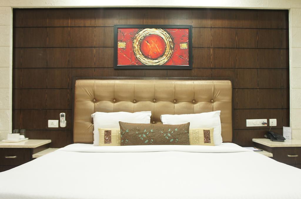 Hotel Surya Prime Kota  Exterior photo