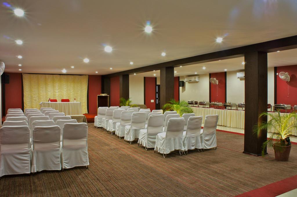 Hotel Surya Prime Kota  Exterior photo